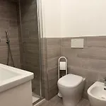 Appartement Host4u - Cozy Loft At Rambaldy's Castle In Imperia Poggi