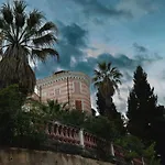 Appartement Host4u - Cozy Loft At Rambaldy's Castle In Imperia