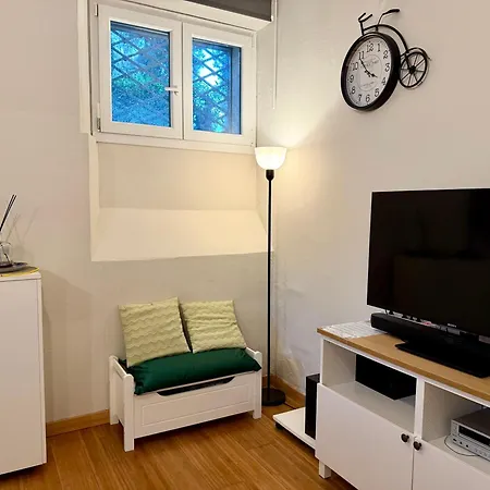 Lägenhet Host4u - Cozy Loft At Rambaldy's Castle In Imperia Poggi