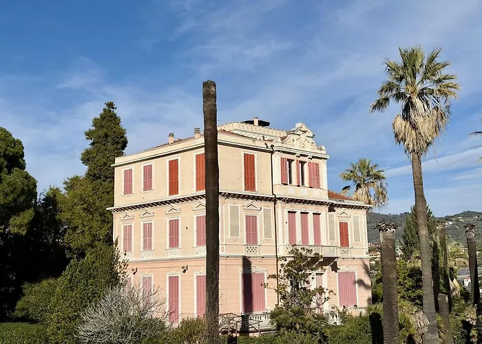 Host4u - Cozy Loft At Rambaldy's Castle In Imperia * Poggi