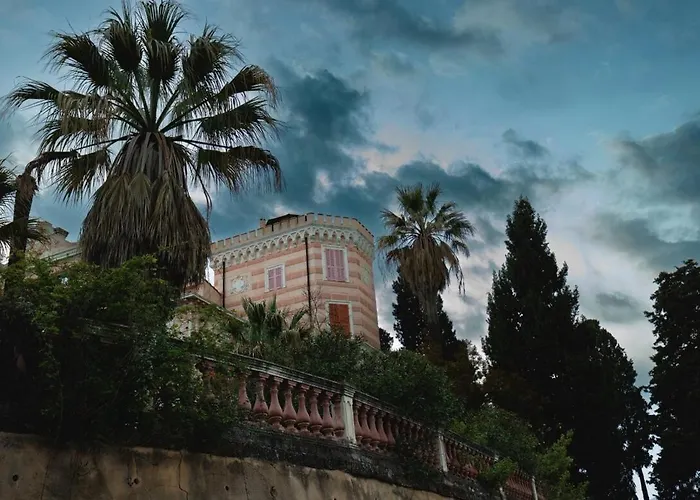 Apartment Host4u - Cozy Loft At Rambaldy's Castle In Imperia